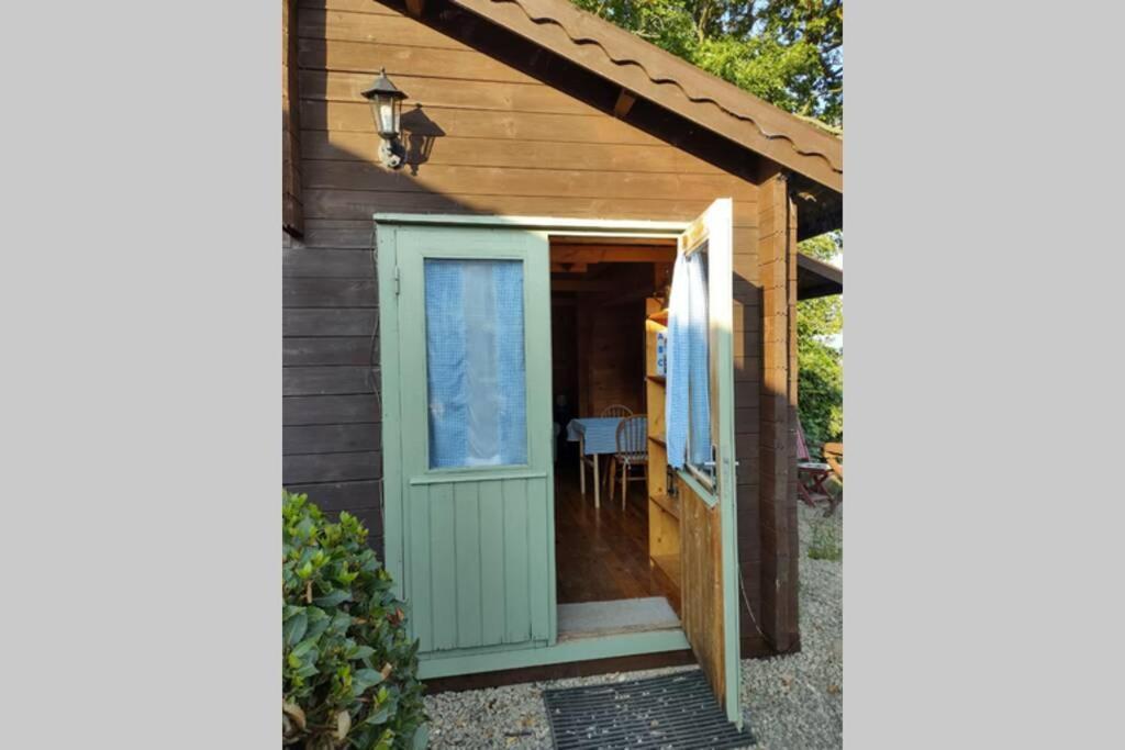 Self Catering Garden Lodge Ludlow Esterno foto